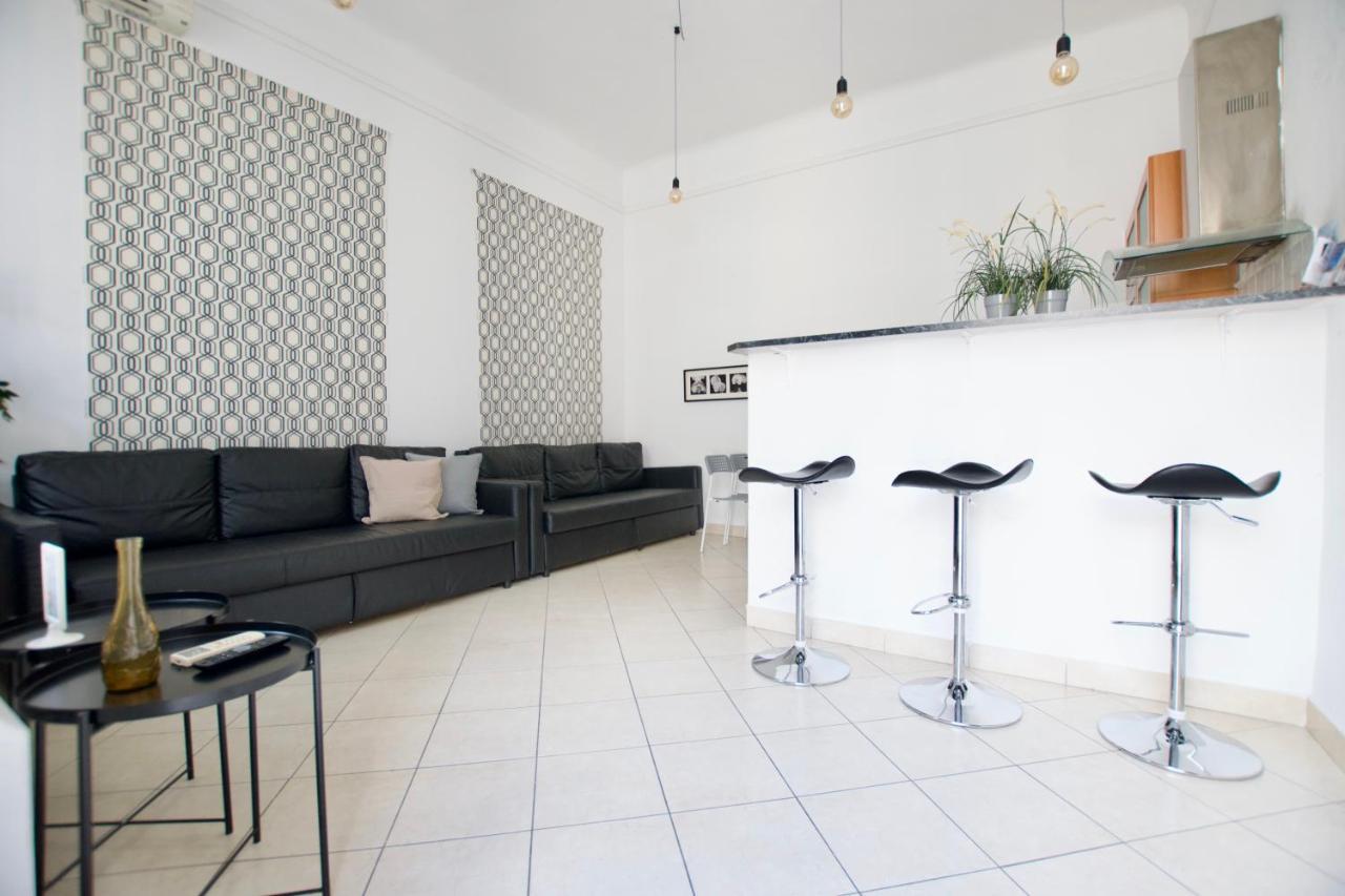 Budget Apartment By Hi5 - Center Of The Center Budapest Eksteriør bilde